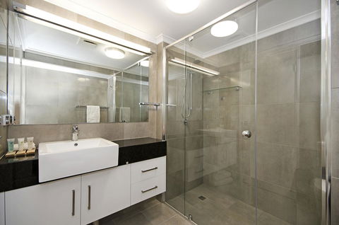 Mariners North Holiday Apartments - Accommodation ACT 42
