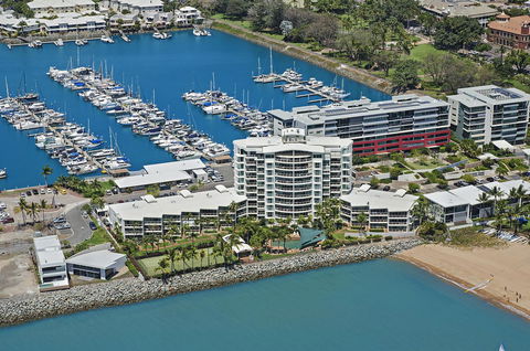 Mariners North Holiday Apartments - Accommodation ACT 20