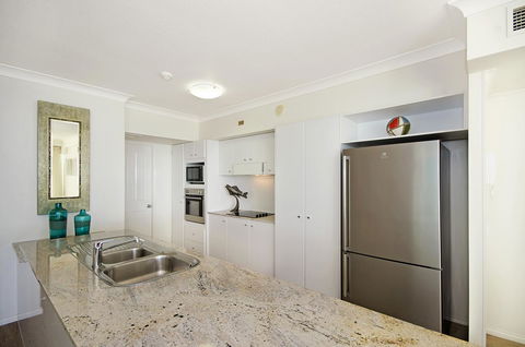 Mariners North Holiday Apartments - Accommodation ACT 24