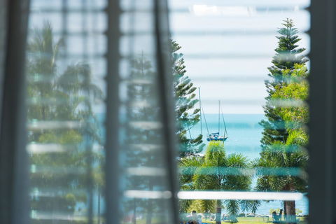 Heart Hotel And Gallery Whitsundays - Accommodation ACT 14