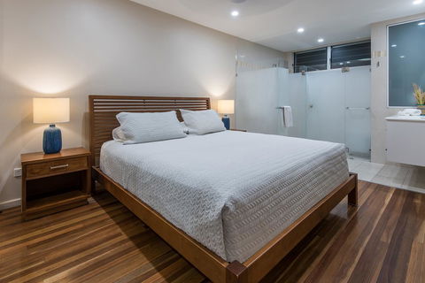 Beach Lodges - Accommodation ACT 44