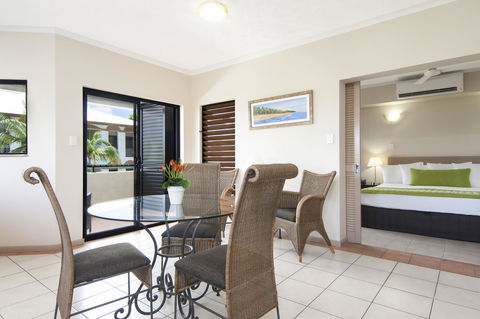 Regal Port Douglas - Accommodation ACT 14