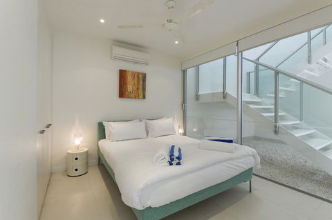 Pool Resort Port Douglas - Accommodation ACT 23