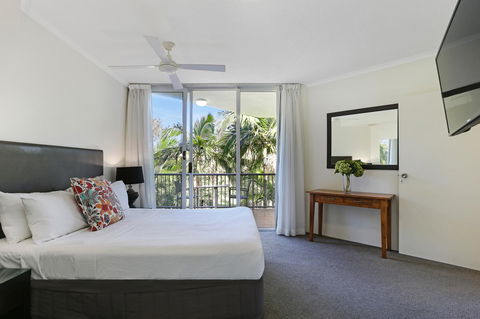 Noosa Tropicana - Accommodation ACT 41