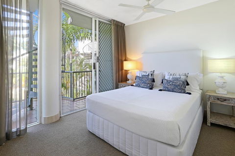 Noosa Tropicana - Accommodation ACT 44
