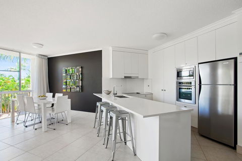 Noosa Tropicana - Accommodation ACT 9