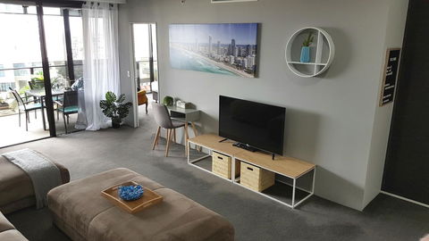 Circle Luxury Holidays - Accommodation ACT 15