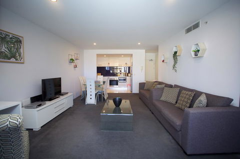 Circle Luxury Holidays - Accommodation ACT 2