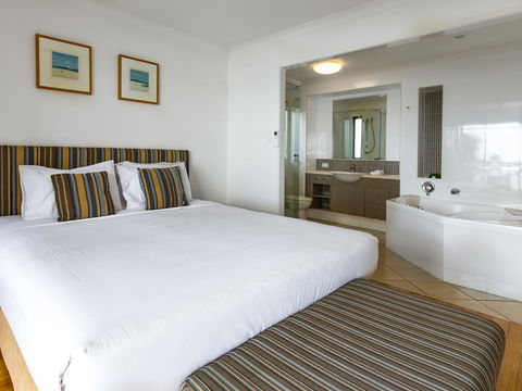 Shorelines - Accommodation ACT 41