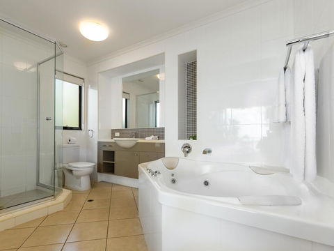 Shorelines - Accommodation ACT 40