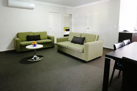 Drovers Motor Inn - Accommodation ACT 11