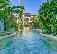 Sea Point on Trinity Beach - Accommodation ACT