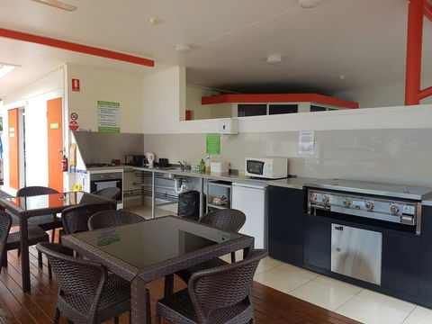Port Douglas Motel - Accommodation ACT 35