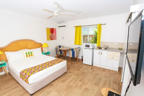 Port Douglas Motel - Accommodation ACT 22