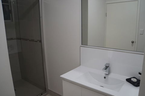 Airlie Seaview Apartments - Accommodation ACT 15