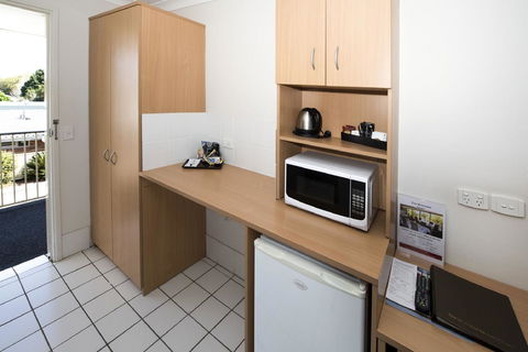 Comfort Inn Grammar View - Accommodation ACT 10