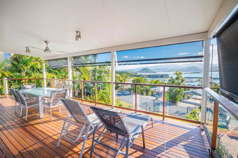Airlie Apartments - Accommodation ACT 21
