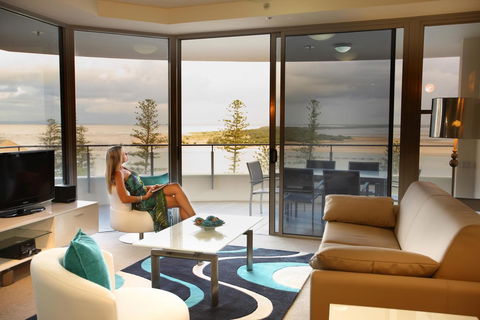 Monaco Caloundra - Accommodation ACT 34