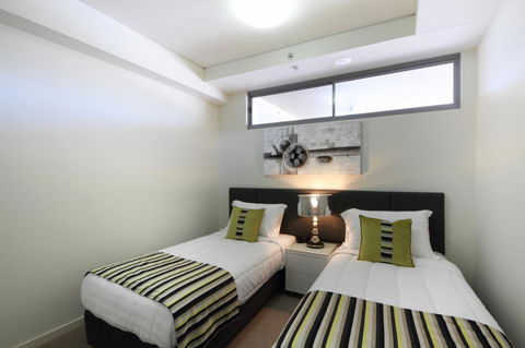 Monaco Caloundra - Accommodation ACT 15