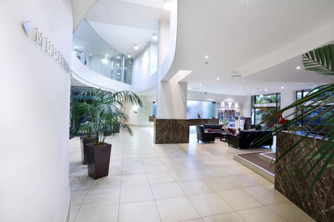 Peninsular Beachfront Resort - Accommodation ACT 19