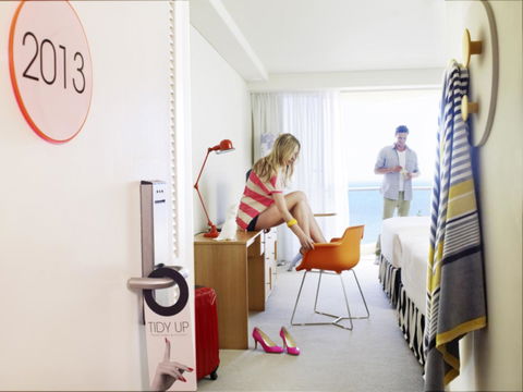 QT Gold Coast - Accommodation ACT 38