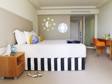 QT Gold Coast - Accommodation ACT 3