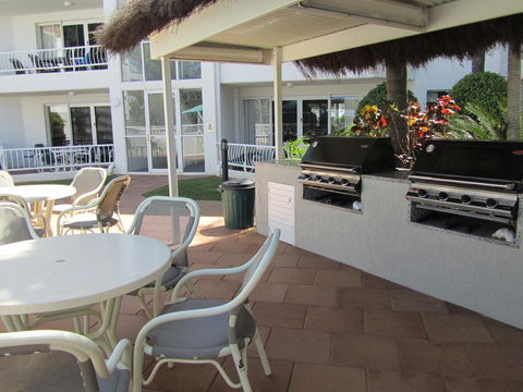 Le Beach Apartments - Accommodation ACT 15