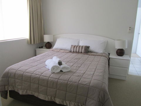 Le Beach Apartments - Accommodation ACT 8