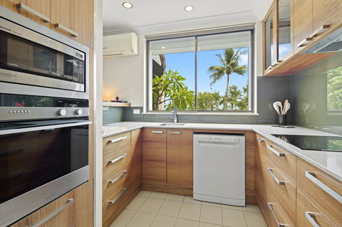 Montipora Unit 3 - In The Heart Of Airlie, Wi-fi And Netflix - Accommodation ACT 4
