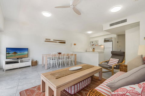Mirra Chana - Accommodation ACT 7