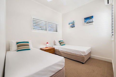 Mirra Chana - Accommodation ACT 14