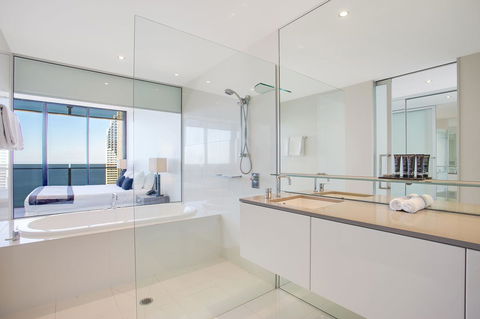 Mantra Circle On Cavill - Accommodation ACT 6