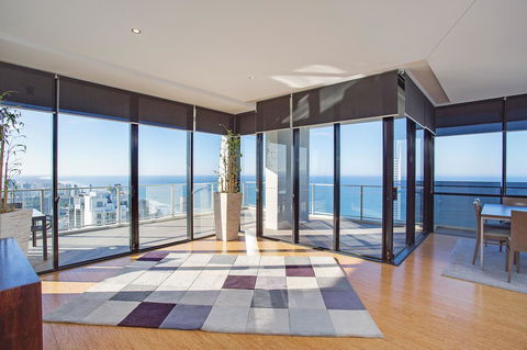 Mantra Circle On Cavill - Accommodation ACT 1