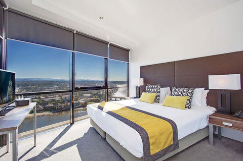 Mantra Circle On Cavill - Accommodation ACT 39