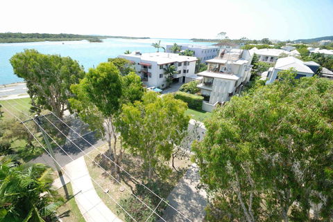 Bermuda Villas - Accommodation ACT 18