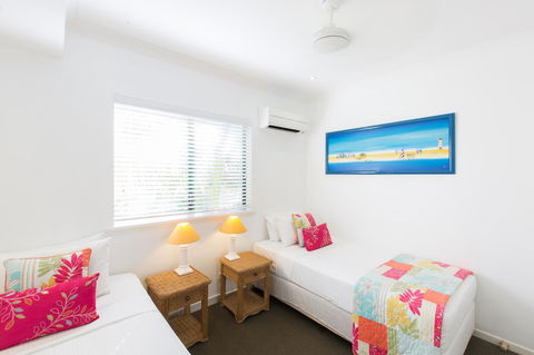 Bermuda Villas - Accommodation ACT 4