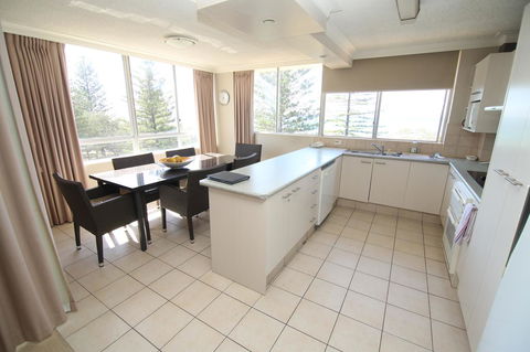 Oceania On Burleigh Beach - Accommodation ACT 5