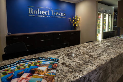The Robert Towns - Accommodation ACT 2