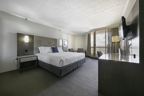 Novotel Surfers Paradise - Accommodation ACT 6