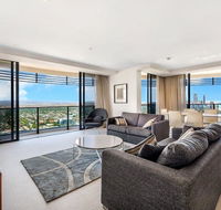 Luxury 3 Bedroom in heart of Broadbeach - Accommodation ACT