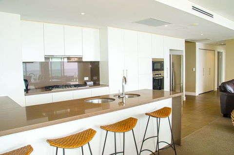 Kirra Surf Apartments - Accommodation ACT 31