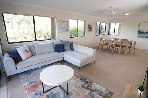 San Marino By The Sea Apartments - Accommodation ACT 12