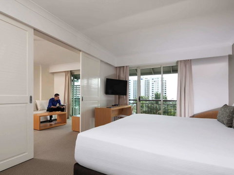 Novotel Cairns Oasis Resort - Accommodation ACT 41