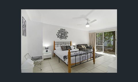 Bay Of Palms - Accommodation ACT 26