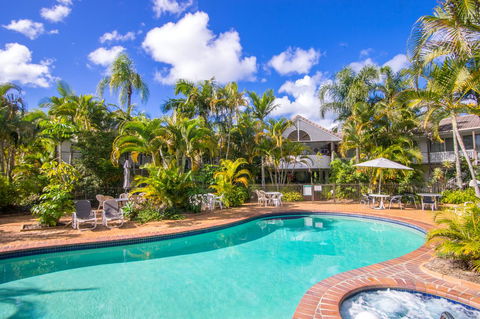 Bay Of Palms - Accommodation ACT 13