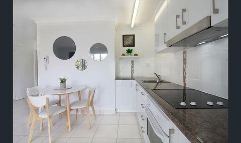 Bay Of Palms - Accommodation ACT 3