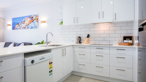 Currumbin Sands On The Beach - Accommodation ACT 22