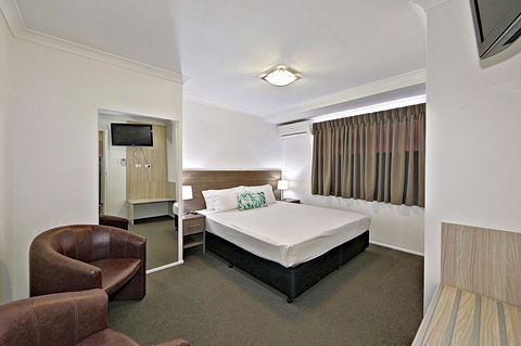 Smart Motels Bert Hinkler - Accommodation ACT 26