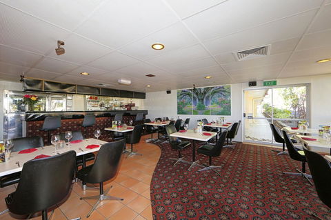 Smart Motels Bert Hinkler - Accommodation ACT 7