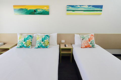 Palm Beach Hotel - Accommodation ACT 1
